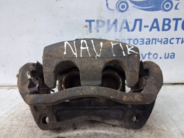 Суппорт тормозной, передний, правый 41001EB32A NISSAN