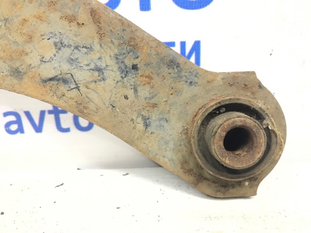 4110A085 MITSUBISHI Рычаг задней подвески верхний купить в Ирпень