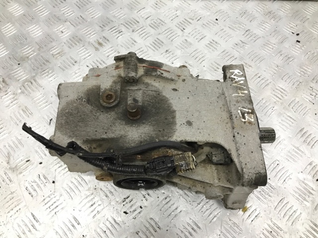Редуктор заднего моста 4111042041 TOYOTA