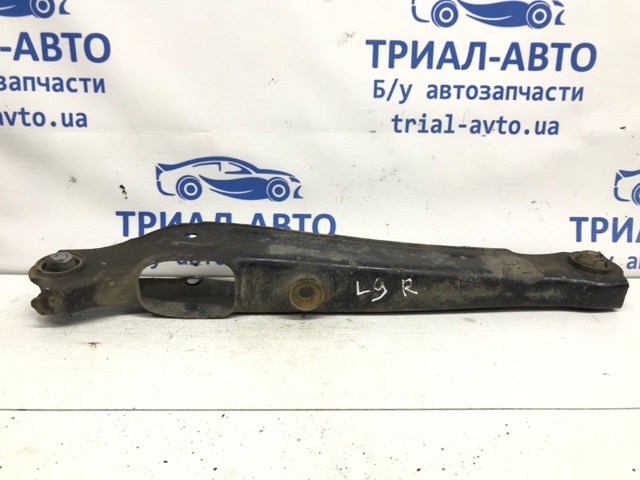 4113A011 MITSUBISHI Рычаг задней подвески нижний левый/правый купить в Чернигов