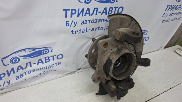 4122109003 SSANG YONG Цапфа (поворотный кулак) передний правый купить в Украина
