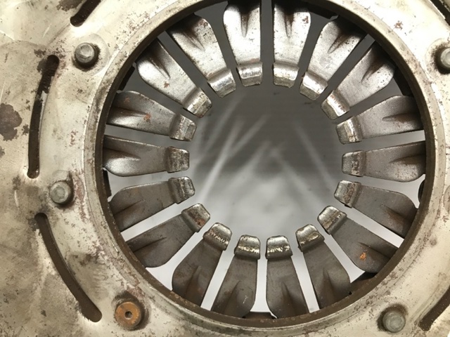 HYUNDAI 4130032400 Корзина сцепления в наличии Кривой Рог