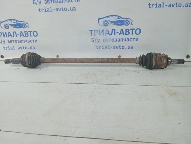 Полуось задняя 4233042060 TOYOTA