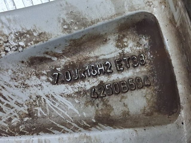 MITSUBISHI 4250B594 Диски колесные литые (легкосплавные, титановые) в наличии Киев