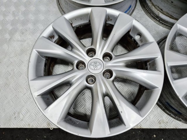 TOYOTA 4261142460 в наличии Ужгород