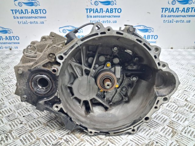 Коробка передач 4300032497 HYUNDAI