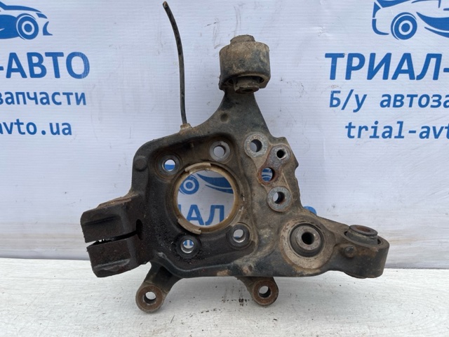 NISSAN 430183JA0A Цапфа задняя правая в наличии Хмельницкий
