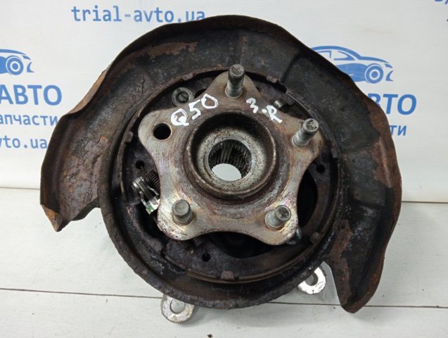 Цапфа - поворотный кулак задний, правый 430184GA0A NISSAN