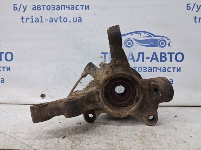 TOYOTA 4321105051 Цапфа (поворотный кулак) передний правый в наличии Павлоград