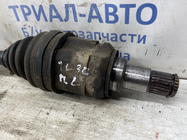 Привод передний левый 4342028030 TOYOTA