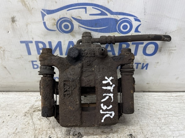 Тормозной суппорт правый задний 44001JG00A NISSAN