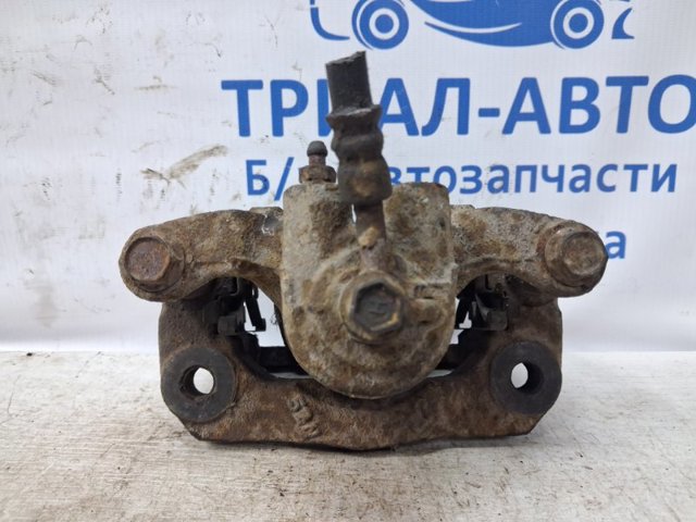 Задний левый суппорт 44011EB30A NISSAN