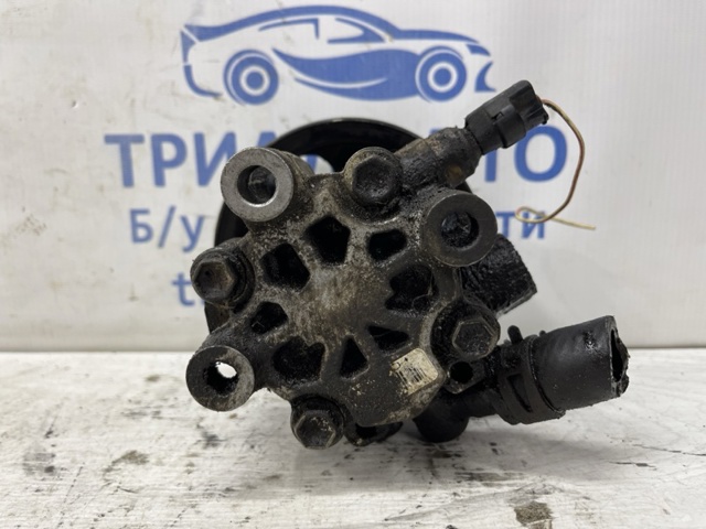 443100E020 TOYOTA Насос гидроусилителя руля (ГУР) купить в Житомир