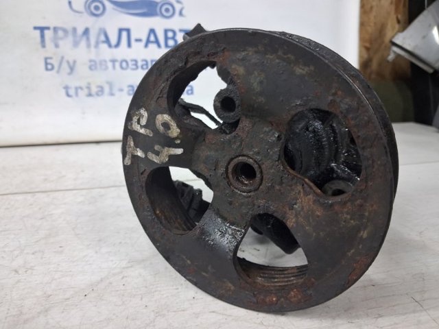 Насос гидроусилителя руля 4431035660 TOYOTA