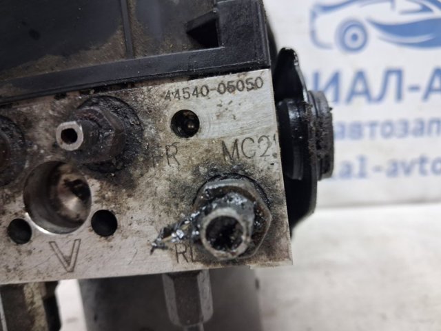 Блок ABS гидравлический 4454005050 TOYOTA