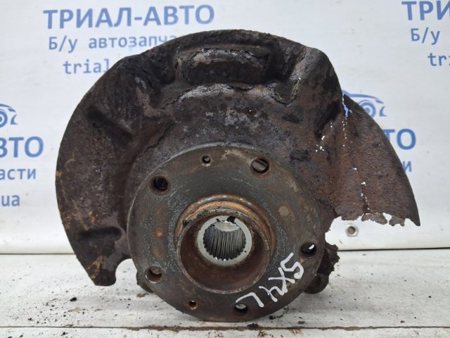 4515179J51 Цапфа (поворотный кулак) передний левый купить Черновцы