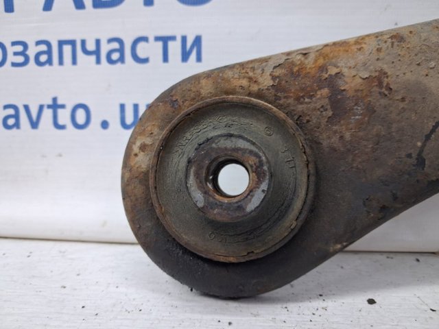 4520154L20 Рычаг передней подвески нижний правый купить Чернигов