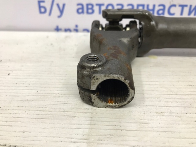 TOYOTA 4526042080 Верхний вал рулевой колонки в наличии Днепр