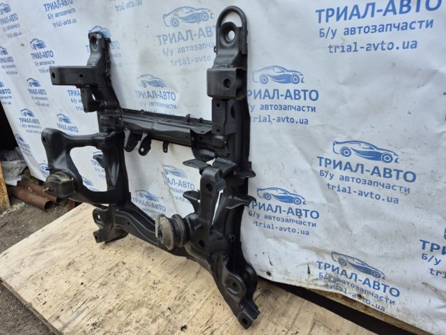 4580065J00 SUZUKI Подрамник передний купить в Ужгород