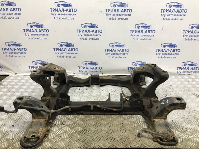 Балка передней подвески 4580065J00 SUZUKI
