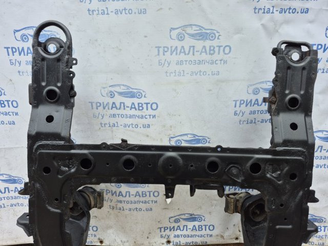 SUZUKI 4580065J00 Балка передней подвески (подрамник) в наличии Хмельницкий