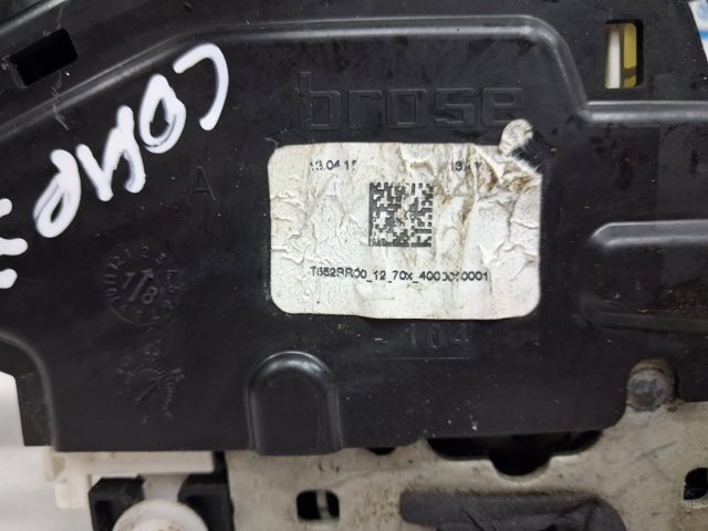 CHRYSLER 4589914AE Замок двери задней правой в наличии Николаев
