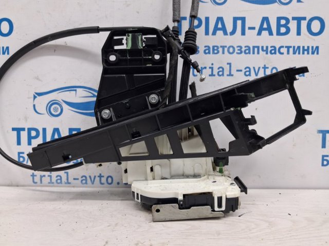 4589915AE CHRYSLER Замок двери задней левой купить в Николаев