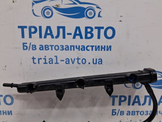 CHRYSLER 4593922AA Распределитель топлива (рампа) в наличии Ужгород