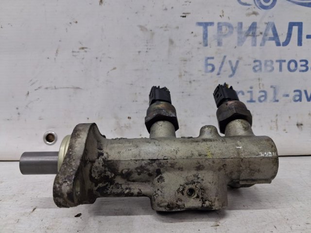 NISSAN 46010EB325 Цилиндр тормозной главный в наличии Запорожье