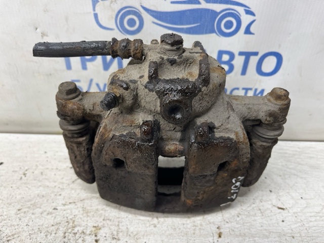 MITSUBISHI 4605A066 Суппорт тормозной передний правый в наличии Одесса