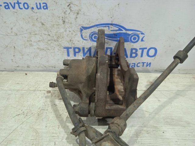 4605A258 MITSUBISHI Суппорт тормозной передний правый купить в Украина