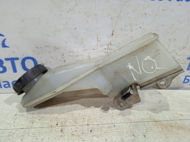 Бачок главного тормозного цилиндра 46090JD03A NISSAN