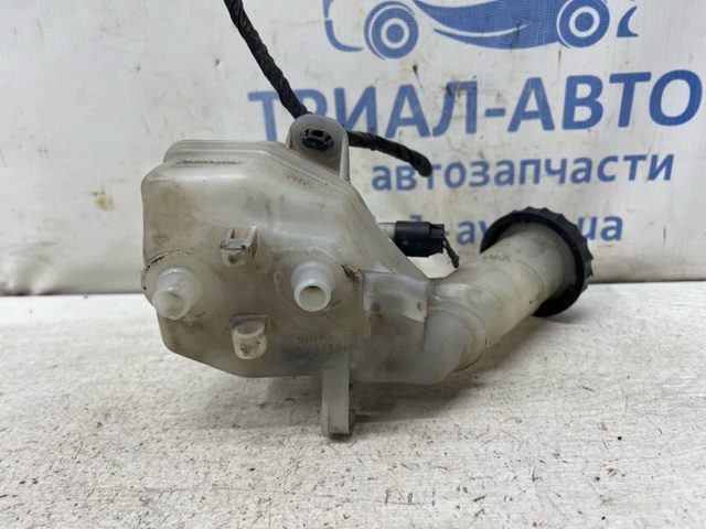 Бачек тормозной жидкости Mitsubishi ASX
