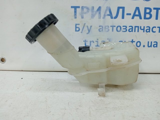 4627A027 Бачок тормозной купить Киев