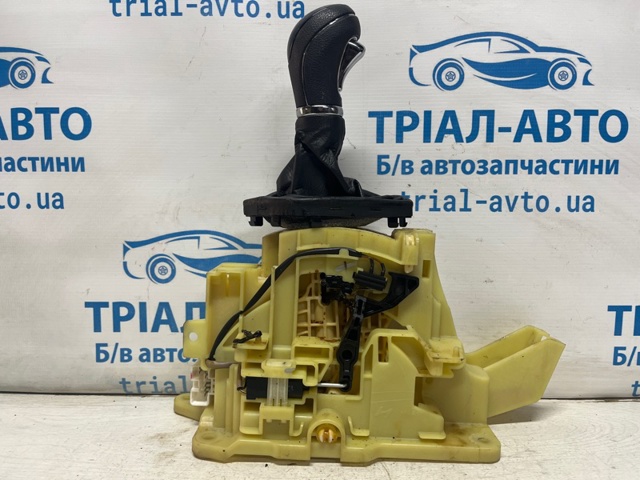Селектор коробки передач 467003Q100 HYUNDAI