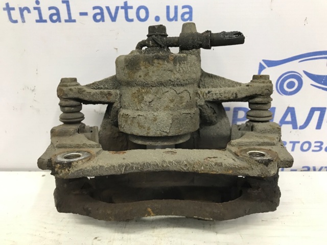 4773005050 TOYOTA Суппорт тормозной передний правый купить в Днепр