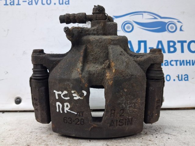 Суппорт тормозной, передний, правый 4773033200 TOYOTA
