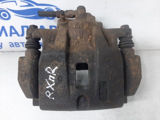 4773048140 TOYOTA Суппорт тормозной передний правый купить в Ирпень