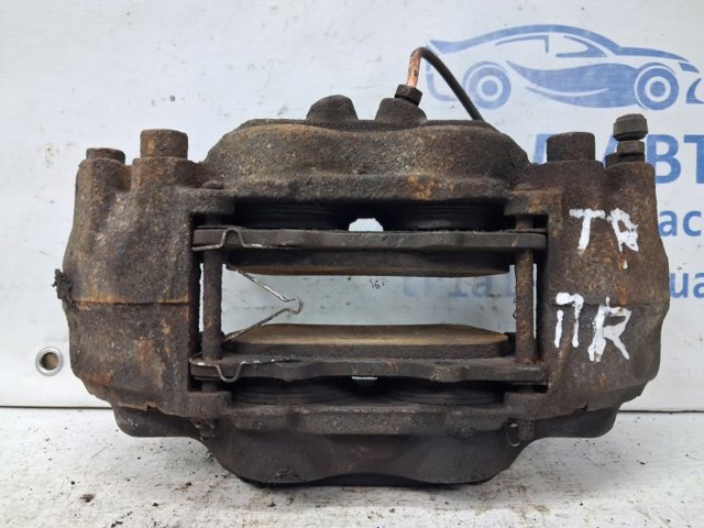 Суппорт тормозной, передний, правый 4773060130 TOYOTA