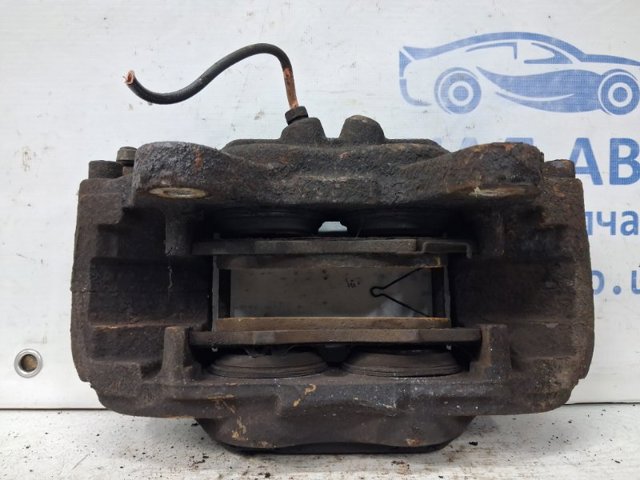 4773060130 TOYOTA Суппорт тормозной передний правый купить в Харьков