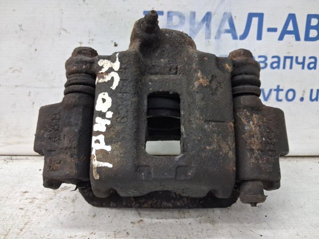 Суппорт тормозной левый задний 4775034030 TOYOTA