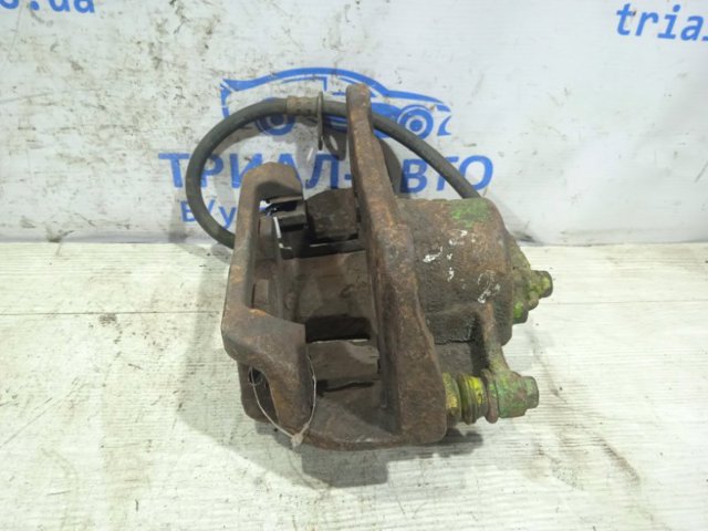 Суппорт тормозной, передний, левый 4775048120 TOYOTA