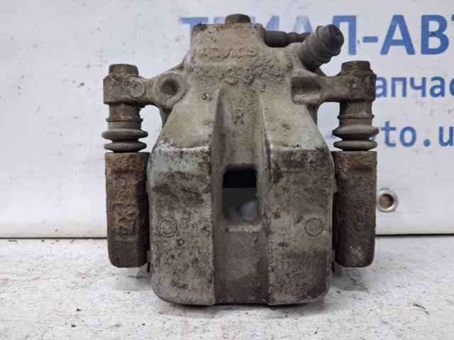 Суппорт тормозной задний правый 4783033210 TOYOTA