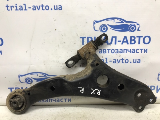 Передний нижний рычаг Лексус РХ 300/330/350/400H
