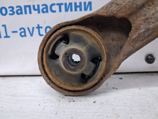 4806905070 TOYOTA Рычаг передней подвески нижний левый купить в Хмельницкий