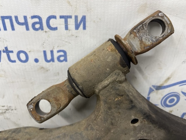 4806933050 Рычаг передней подвески нижний левый купить Полтава