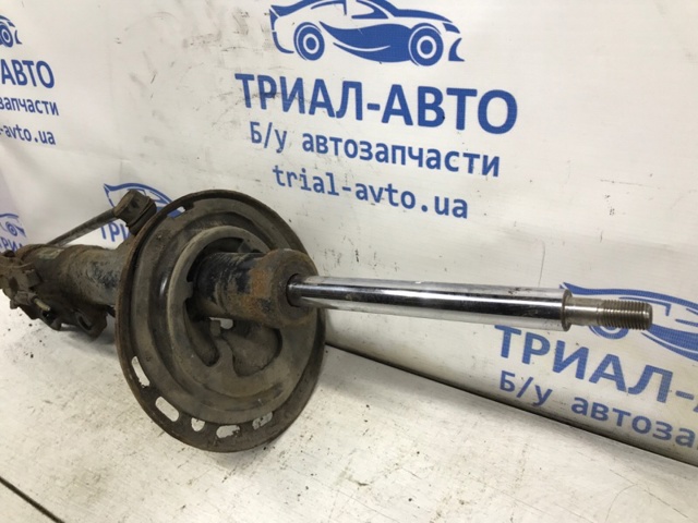 Стойка передняя правая 4851080285 TOYOTA