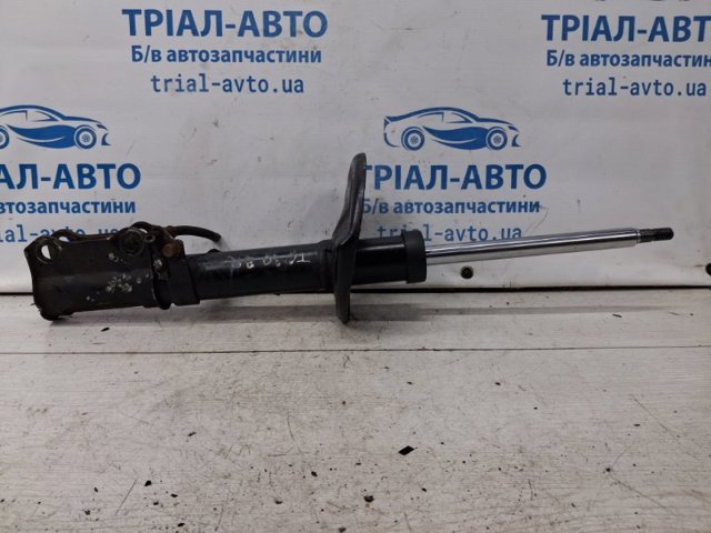 Задний правый амортизатор 4853039765 TOYOTA