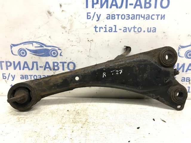 TOYOTA 4876002011 Рычаг (тяга) задней подвески продольный нижний правый в наличии Тернополь