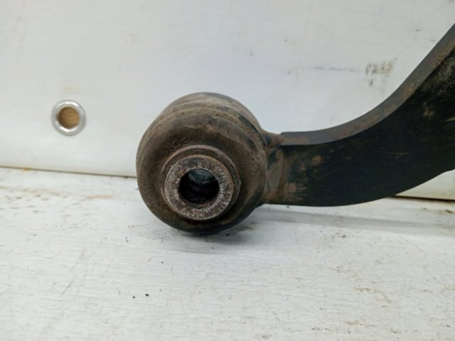 4877042040 TOYOTA Верхний правый рычаг задней подвески купить в Ровно